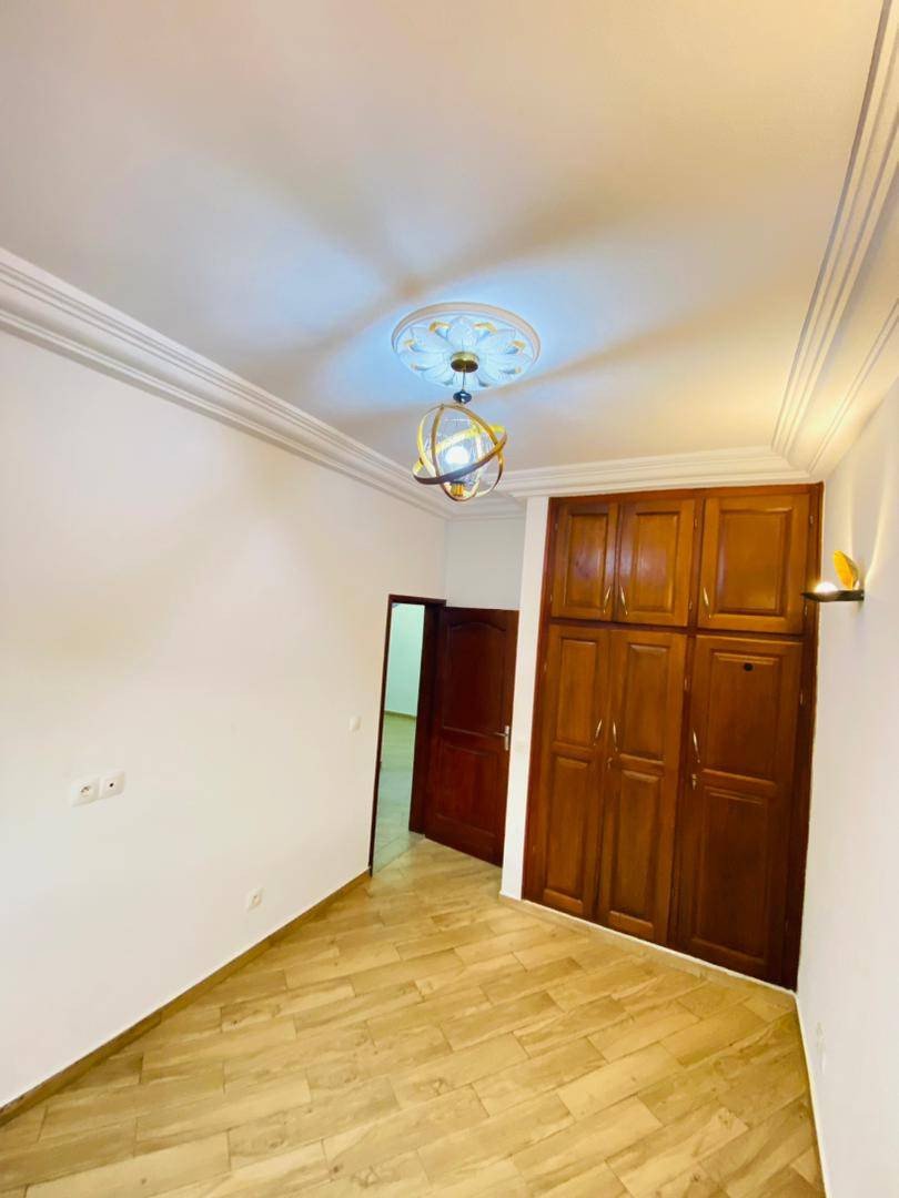Studio moderne haut standing